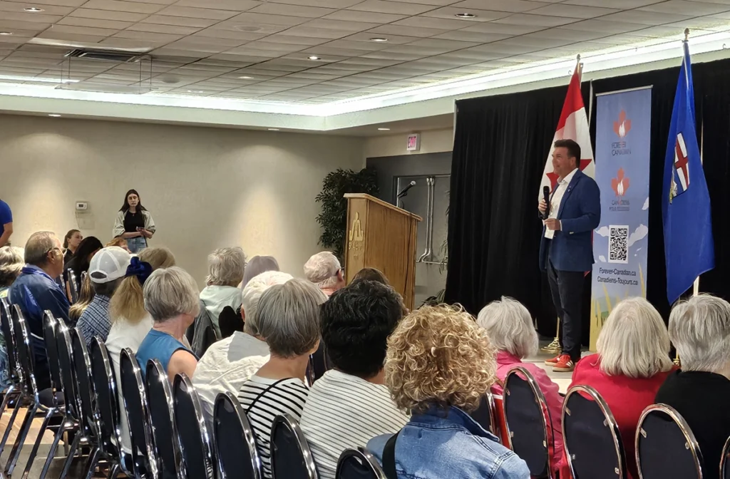 Thomas Lukaszuk speaking St.Albert Forever Canadian Town Hall
